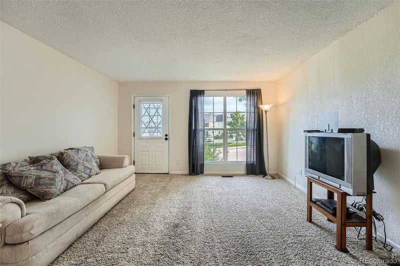 9202 Ontario Dr, Littleton, CO 80128