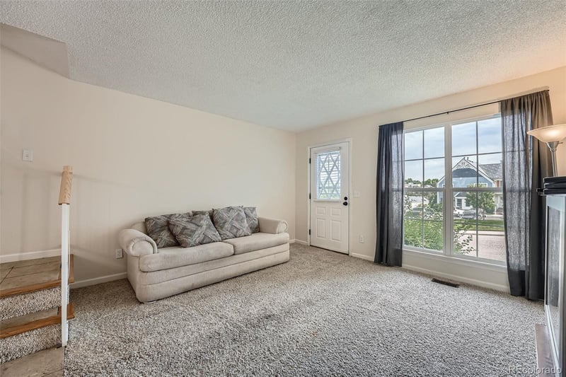 9202 Ontario Dr, Littleton, CO 80128