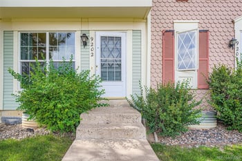 9202 W Ontario Dr, Littleton, CO 80128