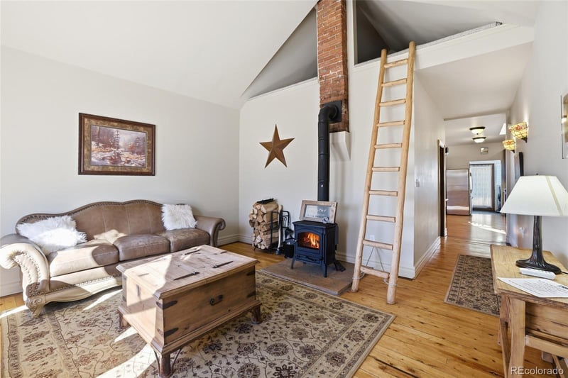 144 W 7th St, Leadville, CO 80461