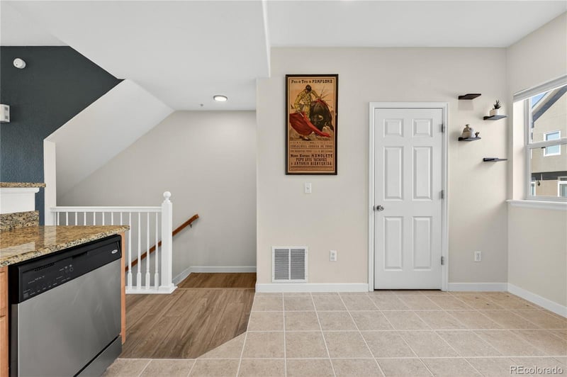 18726 Yale Cir #E, Aurora, CO 80013