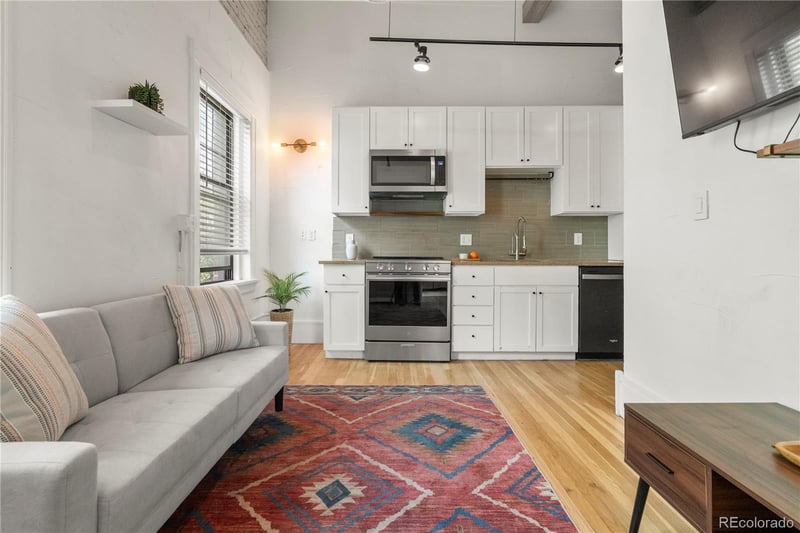 740 Sherman St #305, Denver, CO 80203