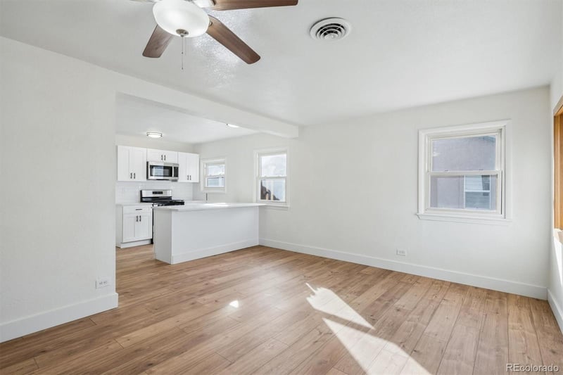 936 Meade , Denver, CO 80204