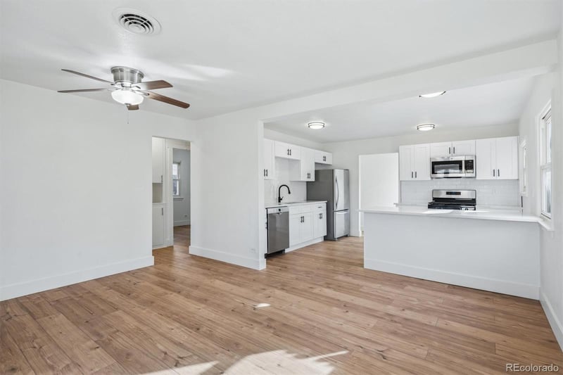 936 Meade , Denver, CO 80204