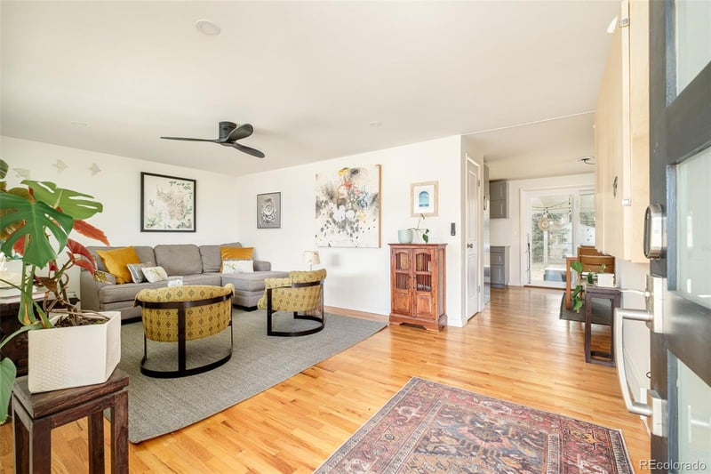 10580 23rd Pl, Lakewood, CO 80215