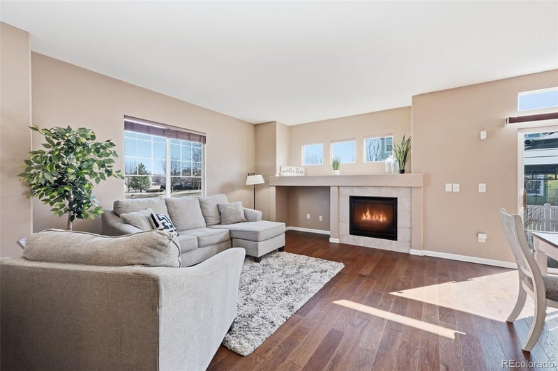 4727 Lucca Dr, Longmont, CO 80503