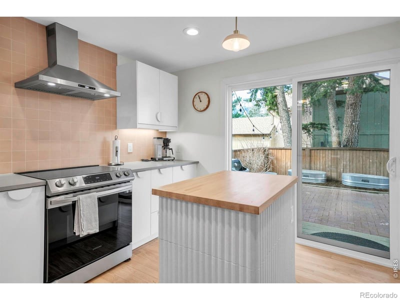 4286 Greenbriar Blvd, Boulder, CO 80305