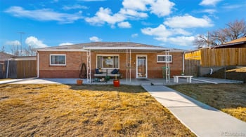 990 Ash Ct, Thornton, CO 80229