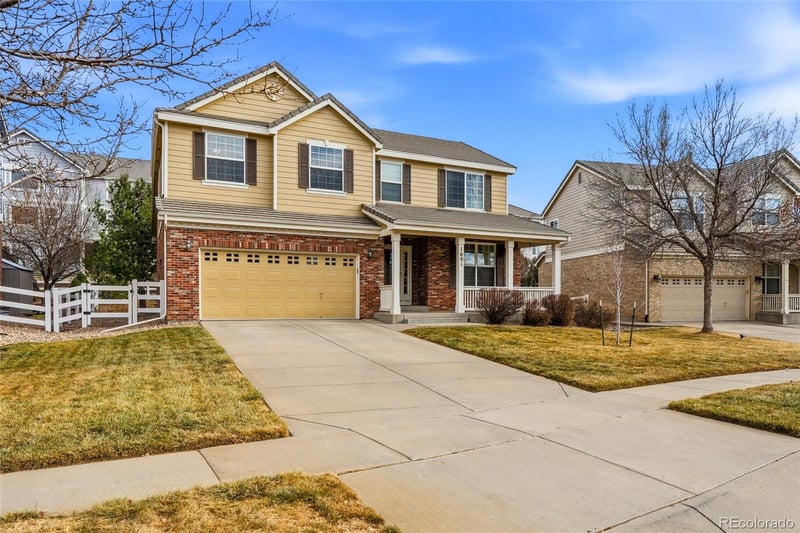1601 Buchanan Cir, Aurora, CO 80018