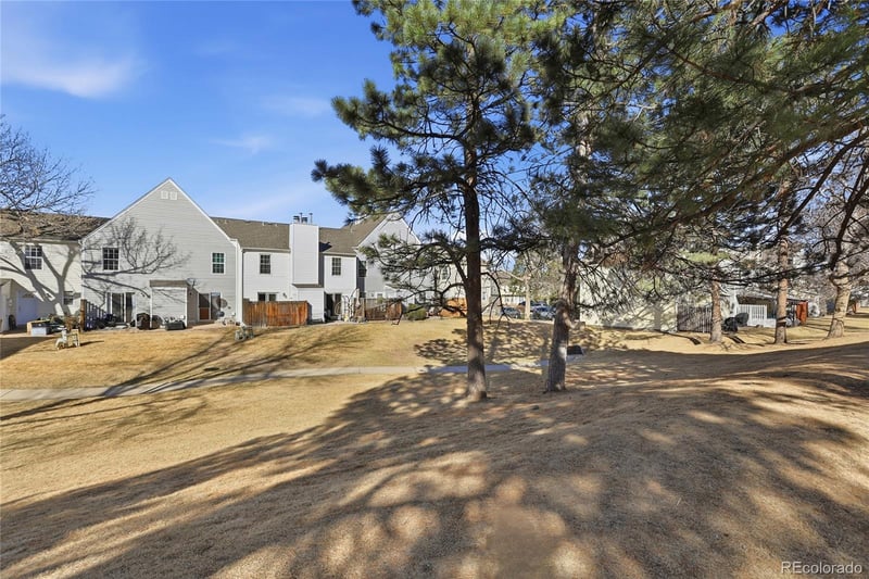 8879 Floyd Ave, Lakewood, CO 80227