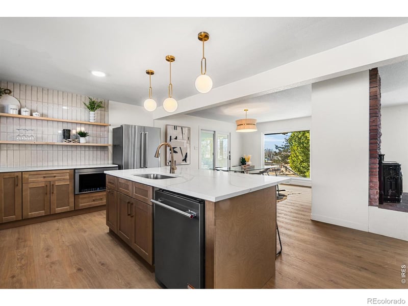 835 Hillside Ct, Longmont, CO 80501