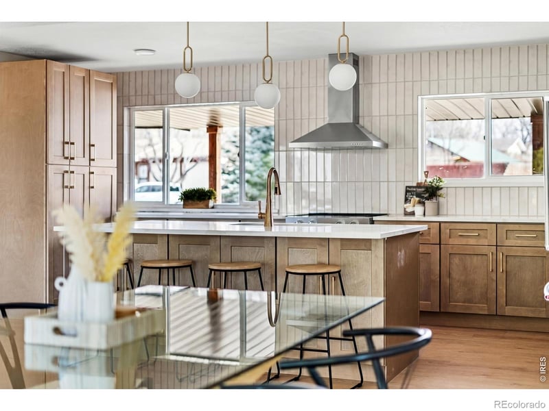 835 Hillside Ct, Longmont, CO 80501