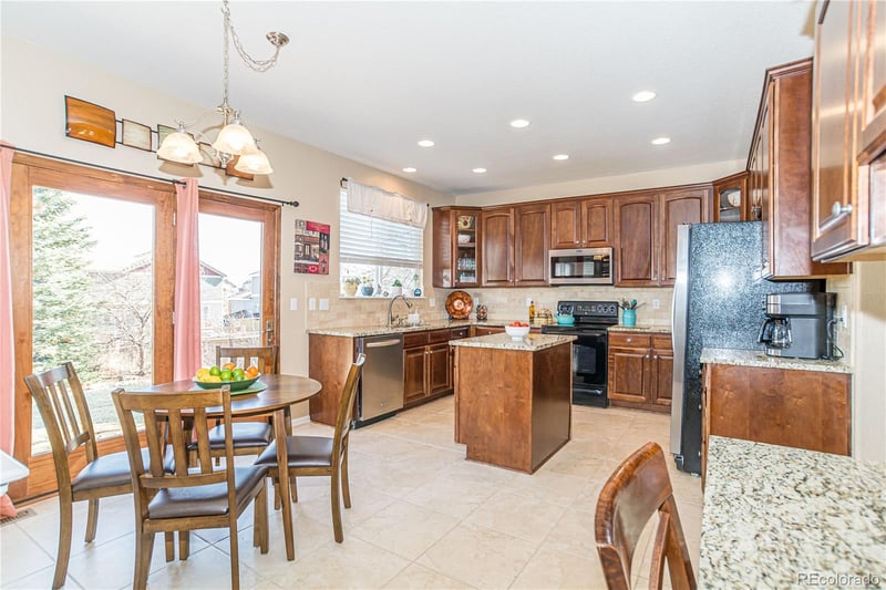 628 Darby Ct, Castle Rock, CO 80104