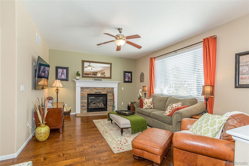 628 Darby Ct, Castle Rock, CO 80104