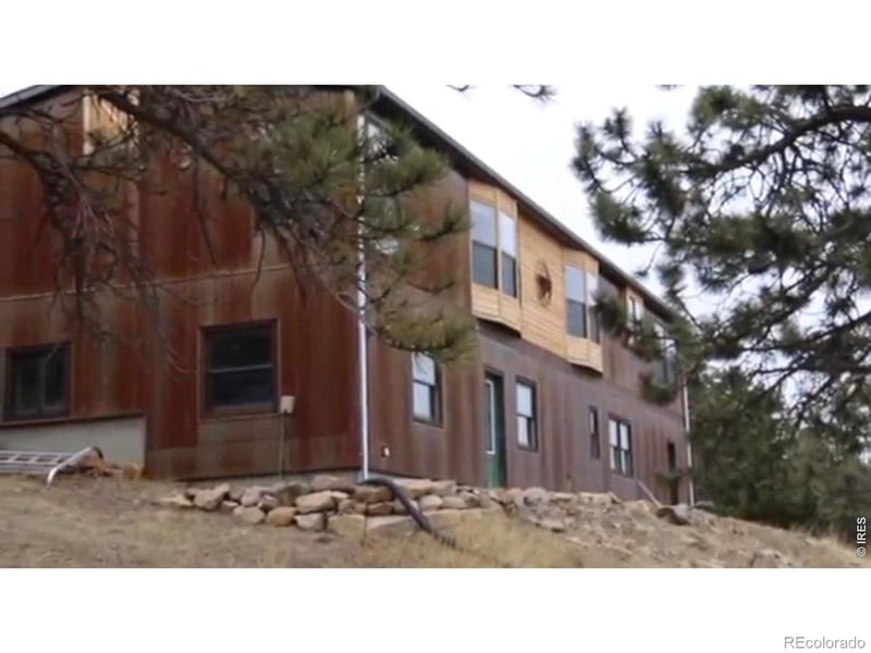 165 Valley Rd, Lyons, CO 80540