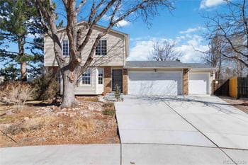 64 Macon St, Aurora, CO 80010