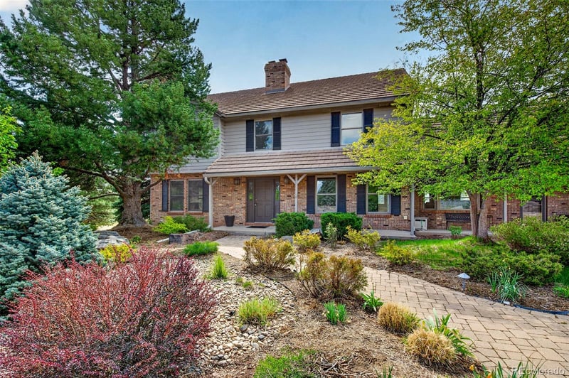 1 Snowy Owl Ln, Littleton, CO 80127