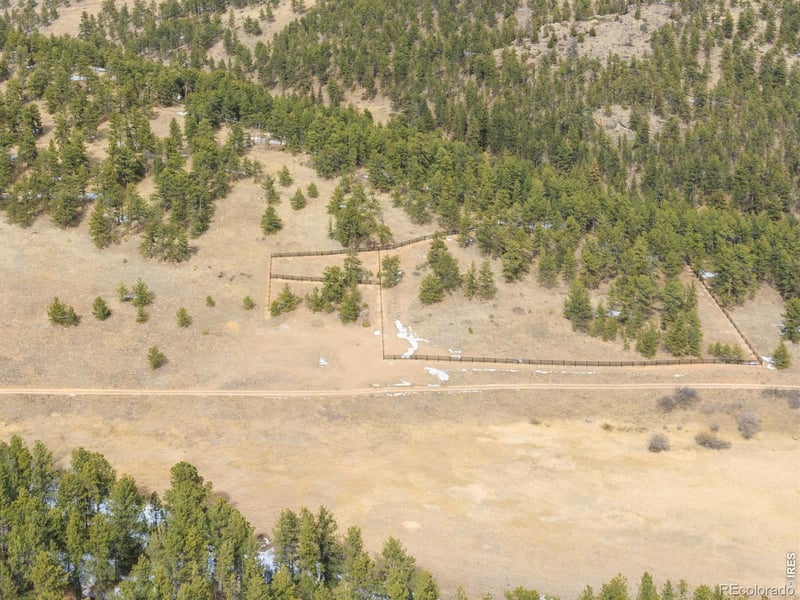 17667 Highway 7 , Lyons, CO 80540