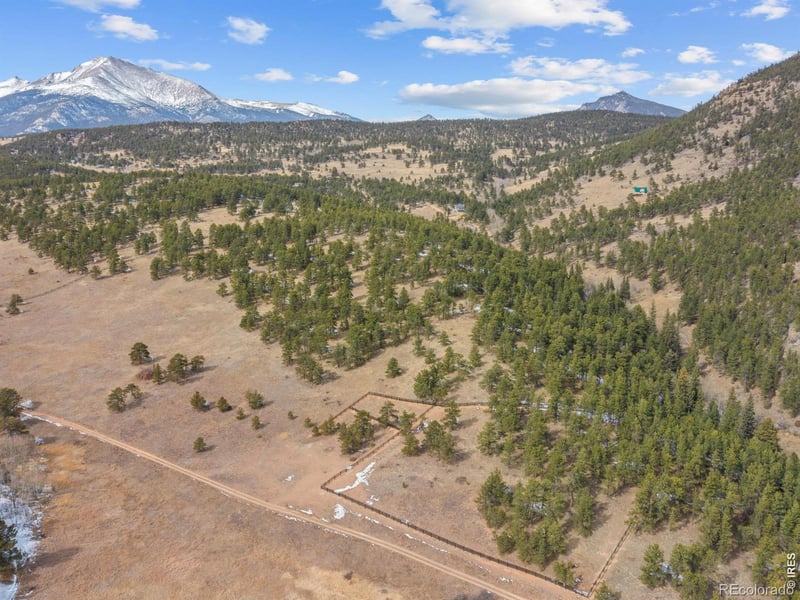 17667 Highway 7 , Lyons, CO 80540