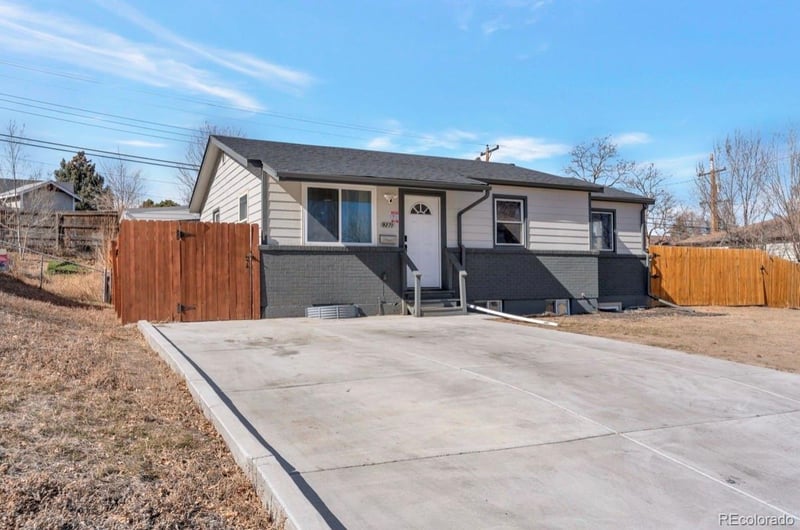 9271 Travis St, Thornton, CO 80229