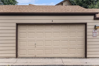 1701 Pitkin St, Aurora, CO 80017