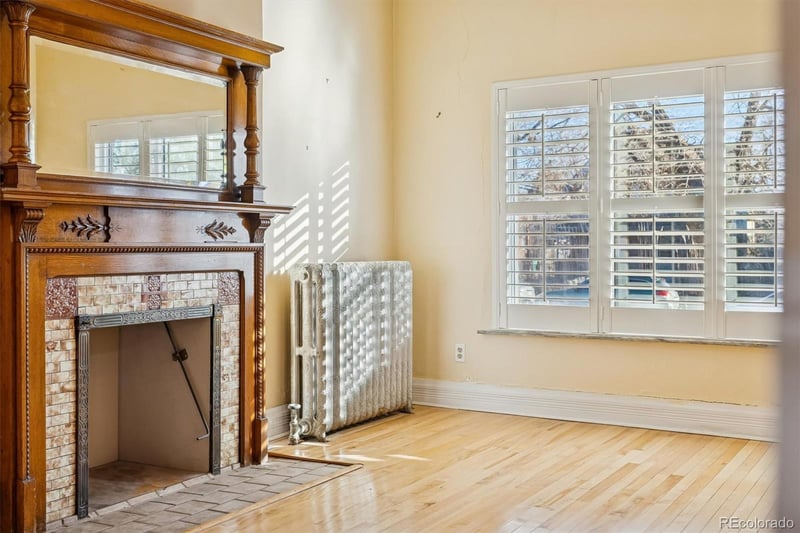 137 Irvington Pl, Denver, CO 80223