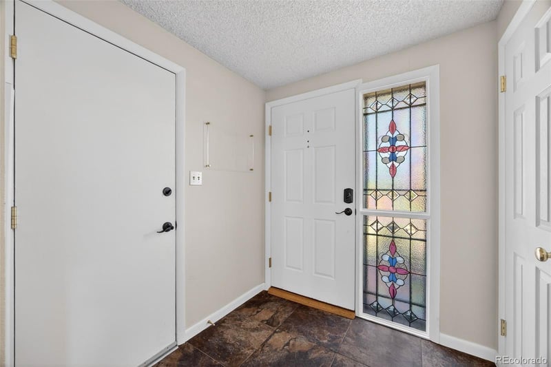 2284 Sherman St, Denver, CO 80210