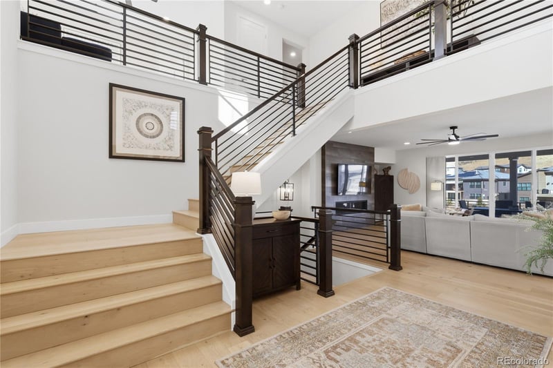 9625 Viewside Dr, Lone Tree, CO 80124