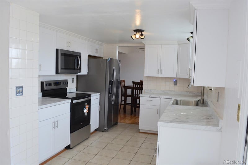 2087 Quintero St, Aurora, CO 80013