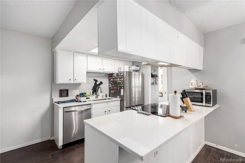 1977 Oakland Way, Aurora, CO 80014