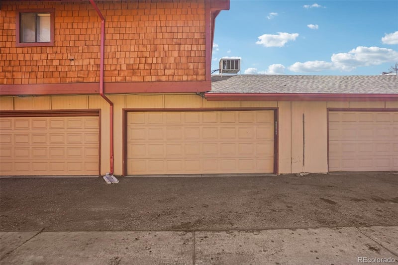 1305 Sable Blvd, Aurora, CO 80012