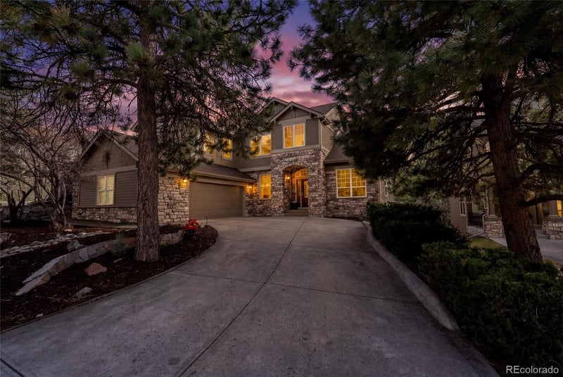 952 Greenridge Ln, Castle Pines, CO 80108