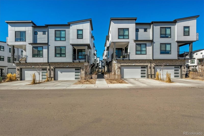 2066 Holly St #1, Denver, CO 80222
