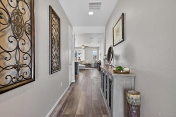 22350 Mansfield Pl, Aurora, CO 80018