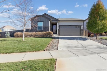 22350 Mansfield Pl, Aurora, CO 80018