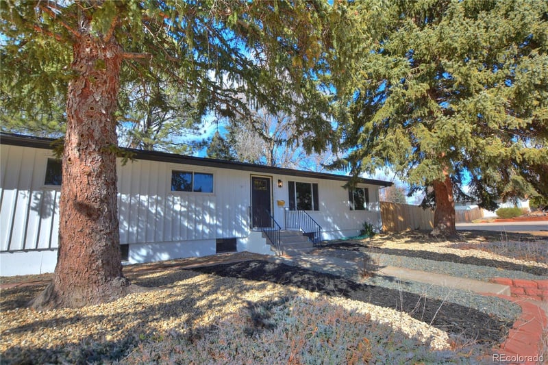 2708 Pennsylvania Ave, Colorado Springs, CO 80907