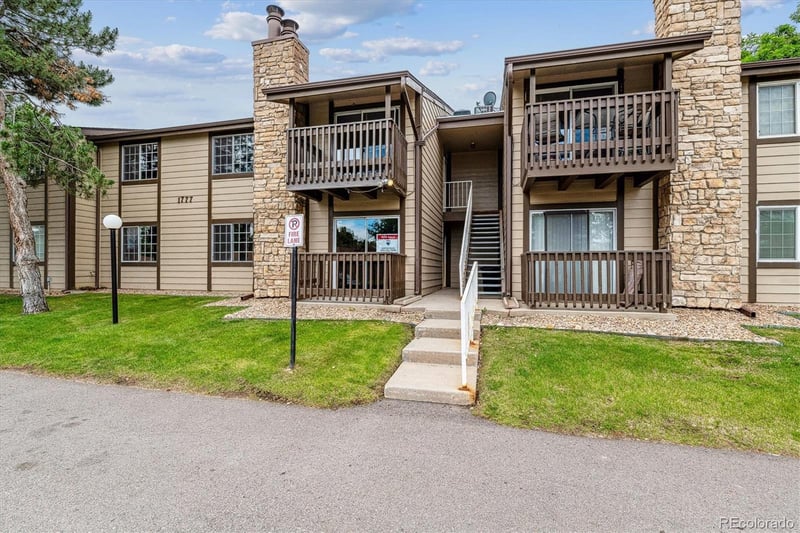 1777 Pitkin St #A, Aurora, CO 80017
