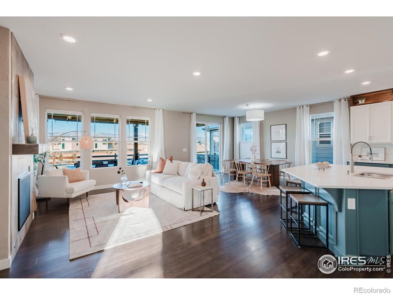 2197 Lombardy St, Longmont, CO 80503