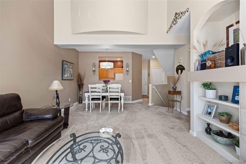 2760 W Greens Ct, Littleton, CO 80123