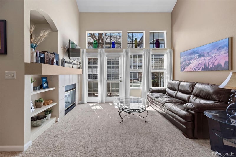 2760 W Greens Ct, Littleton, CO 80123