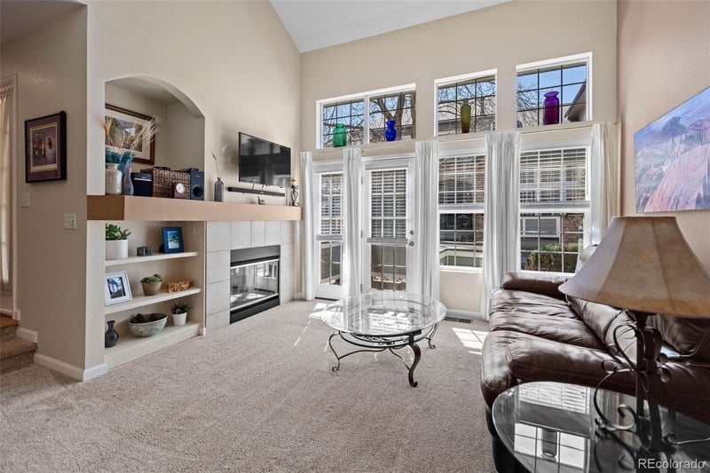 2760 W Greens Ct, Littleton, CO 80123