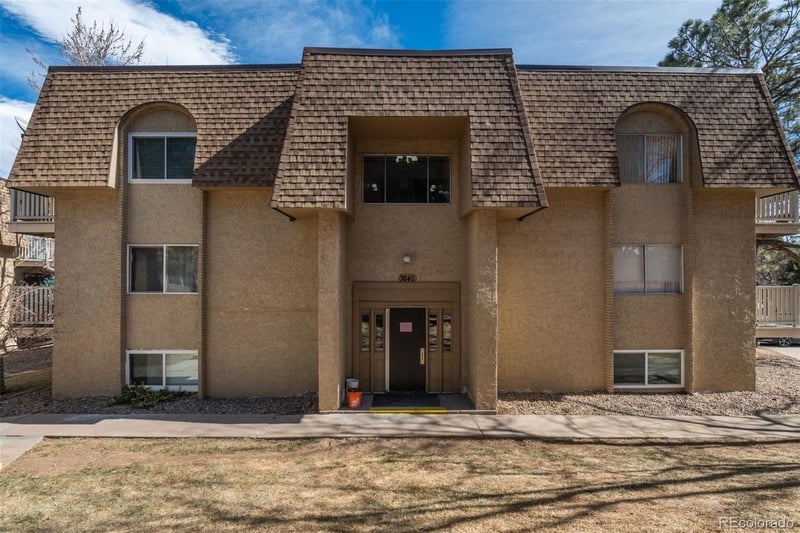 7645 Quincy Ave #206, Denver, CO 80237