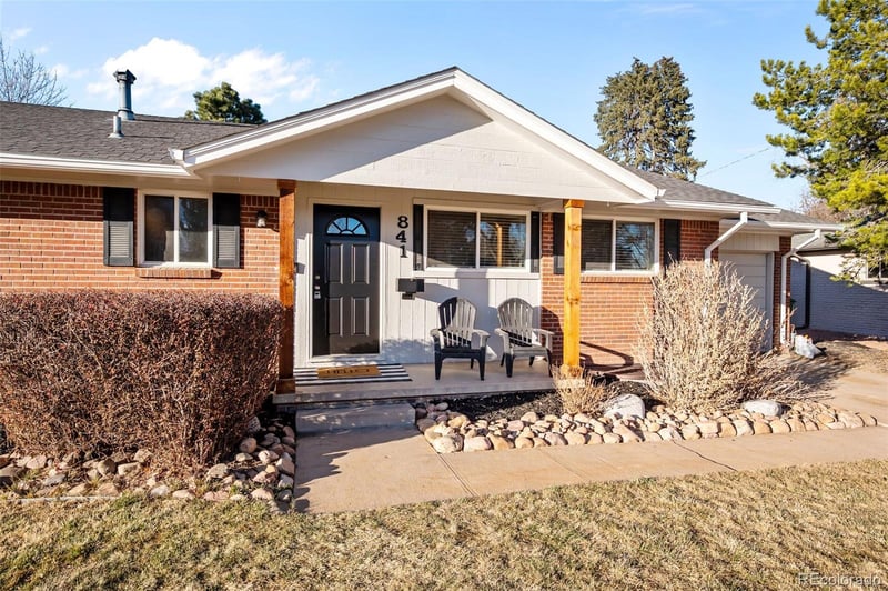 841 Oakwood Ave, Centennial, CO 80121