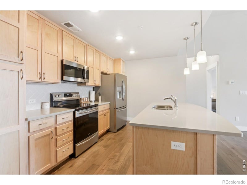 4612 Hahns Peak Dr #302, Loveland, CO 80538