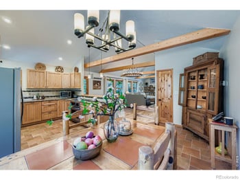 907 Fourmile Canyon Dr, Boulder, CO 80302