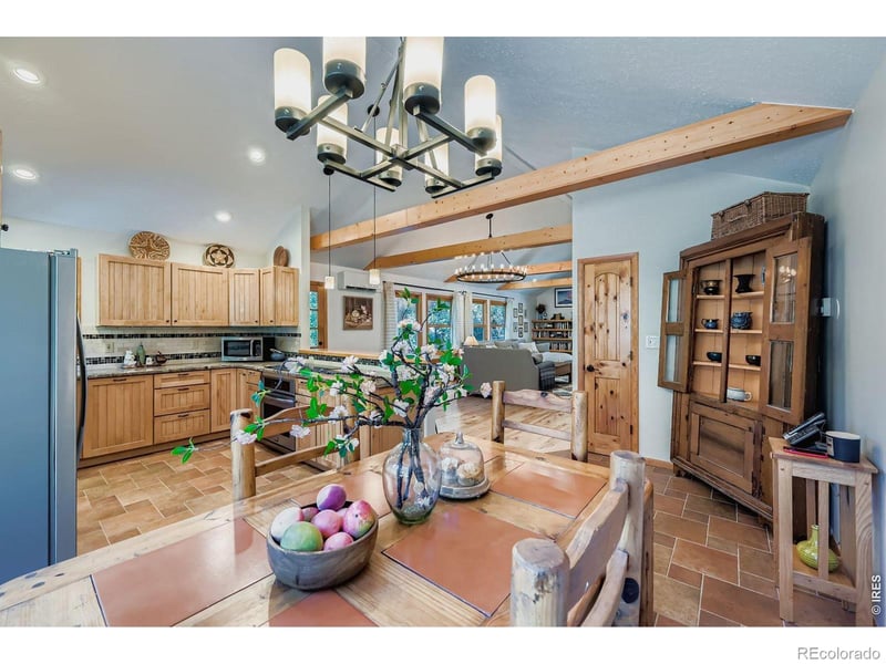 907 Fourmile Canyon Dr, Boulder, CO 80302