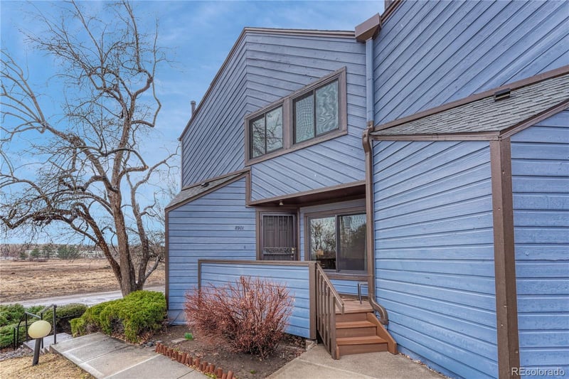 8901 Yale Ave, Lakewood, CO 80227