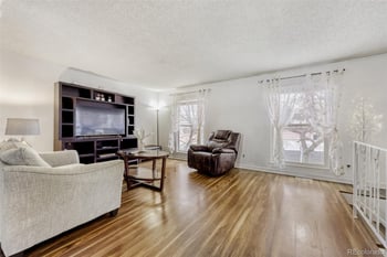 9718 Clayton Cir, Thornton, CO 80229