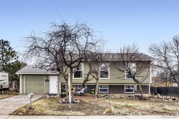 9718 Clayton Cir, Thornton, CO 80229