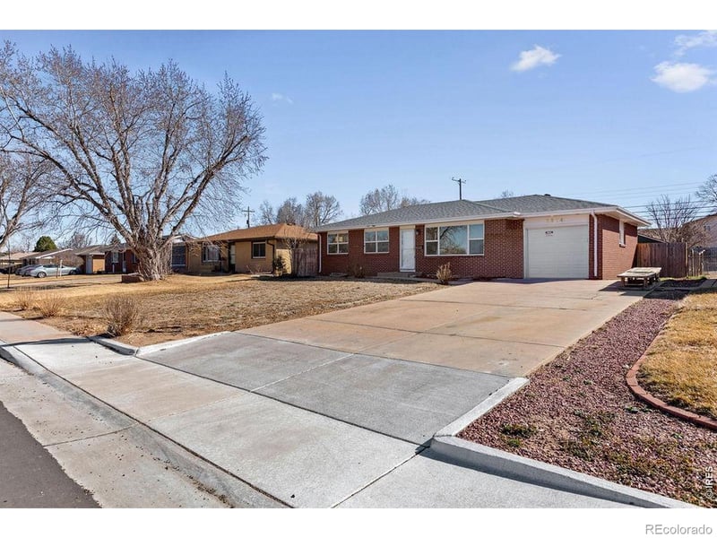 2814 6th St, Greeley, CO 80634